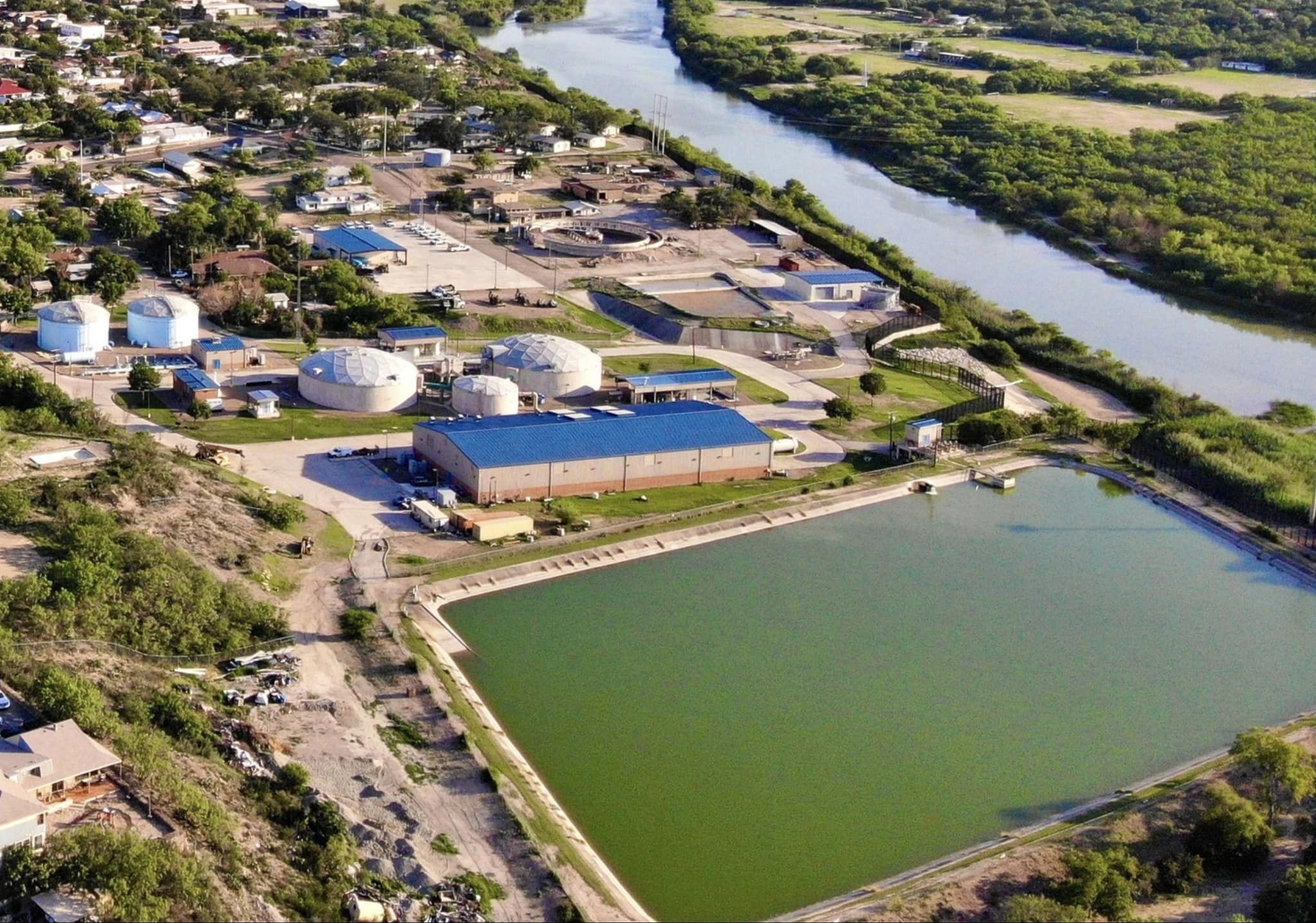 Border Patrol BORSTAR Dive Team Recovers Body Of Eagle Pass Water Works 